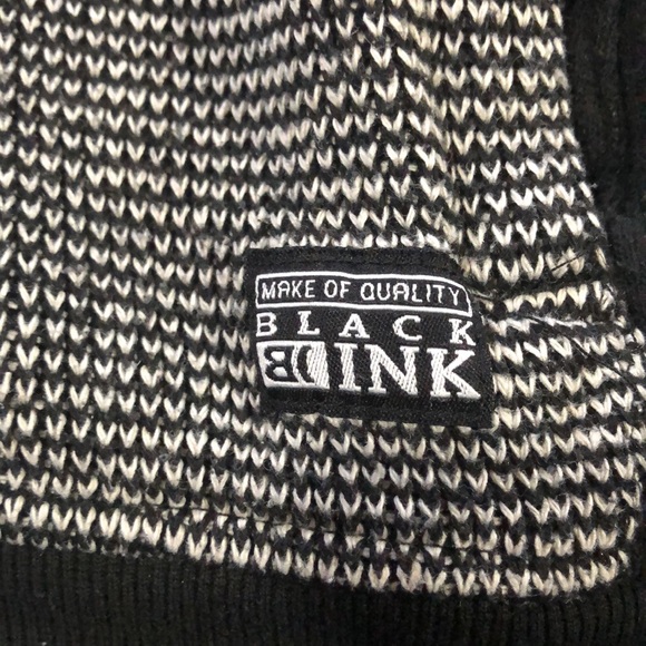 Black Ink large black/white pullover hoodie - Picture 3 of 4